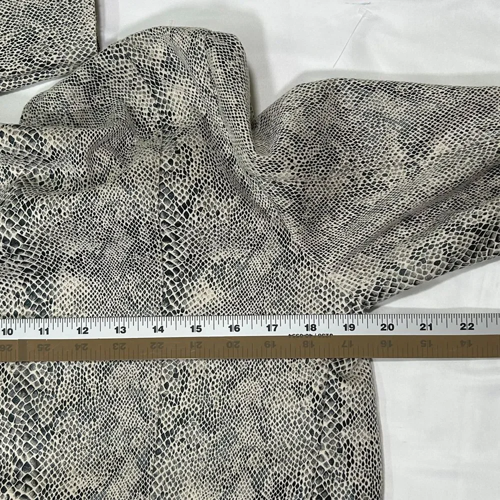 Blank NYC Snake Print Waterfall Draped Blazer Jacket Grey Open‎ Front Jacket Med - Picture 8 of 8